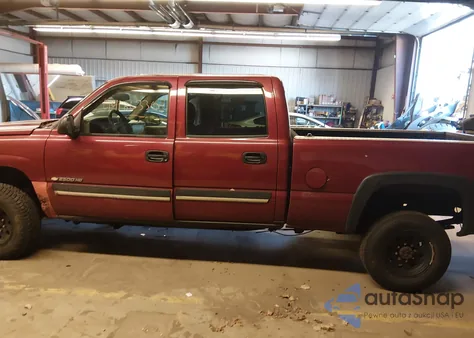 2005 Chevrolet Silverado 2500Hd Ls из США, поврежденный, VIN 1GCHK23UX5F856773